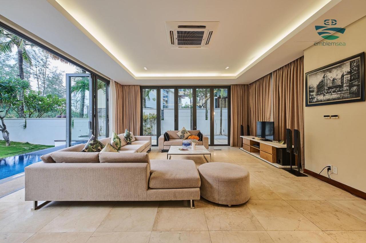 Emblem Sea 4 Bedroom Villas Da Nang Luaran gambar