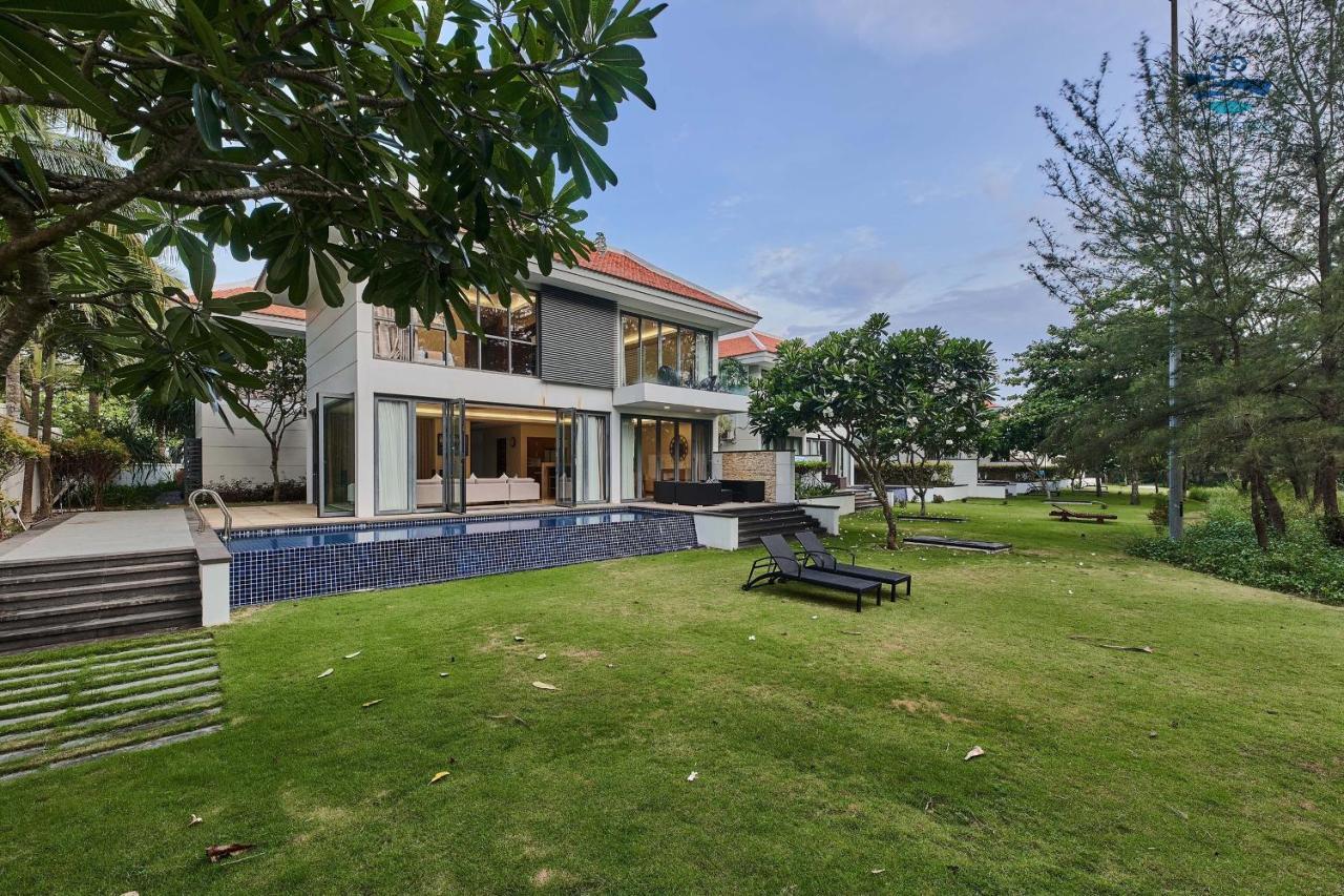 Emblem Sea 4 Bedroom Villas Da Nang Luaran gambar